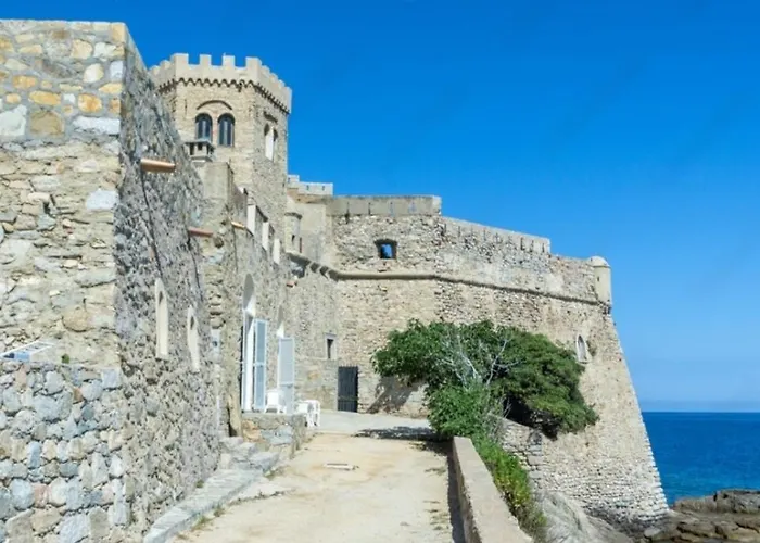 Standing *** Vue * Algajola (Corsica)